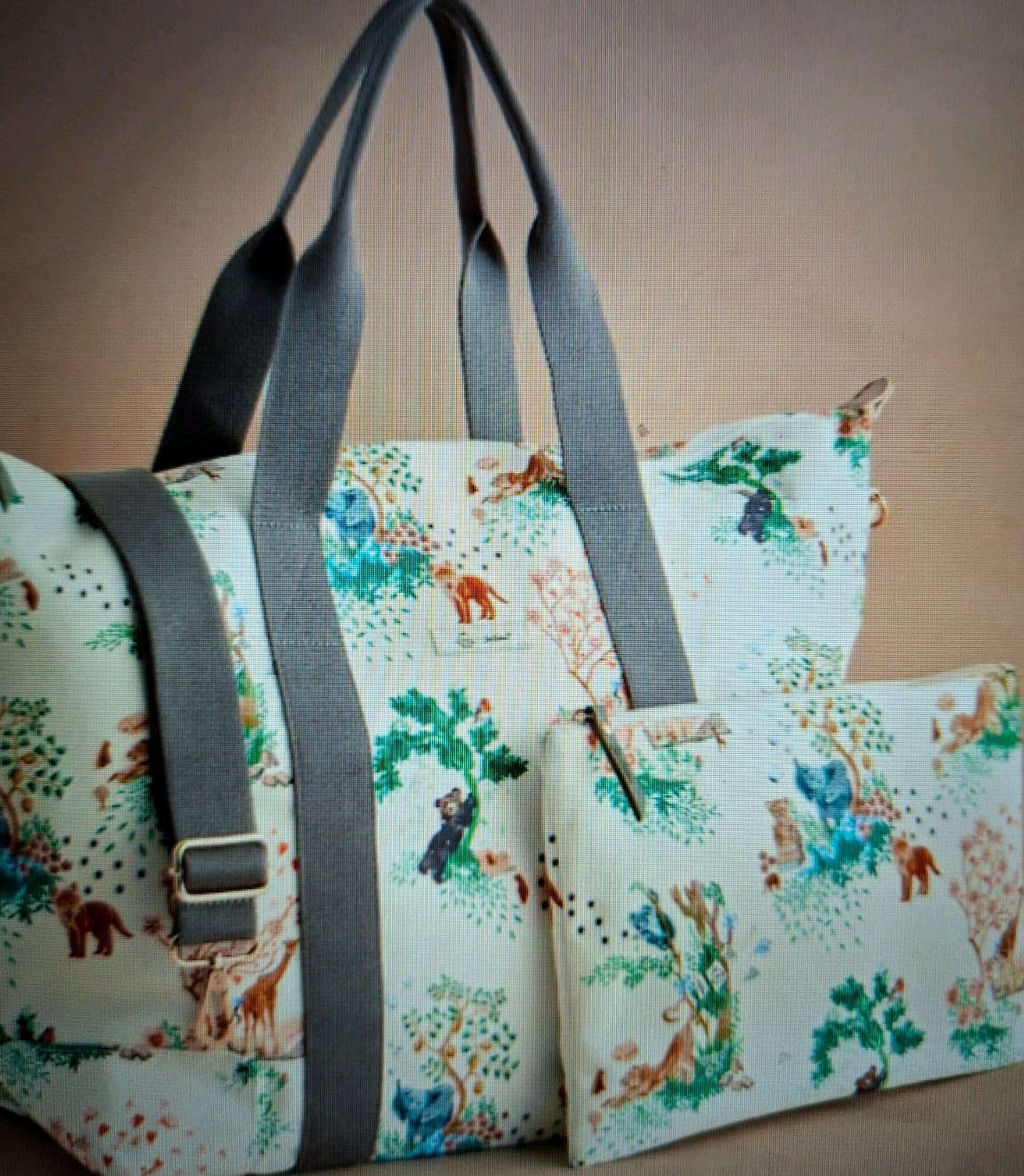 Cath Kidston Jungle Hospital overnight bag image 2