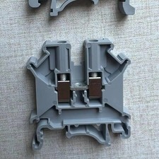 50PCS/Box New For Phoenix UK5N 3004362 Straig...