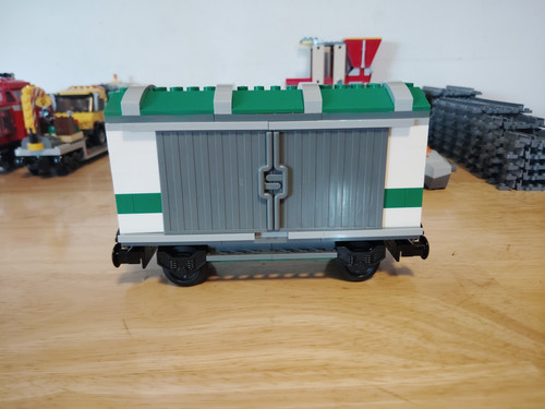 Lego City 3677 Red Cargo Train 100% Complete Retired 2011 🚆 Authentic Lego - Picture 6 of 16