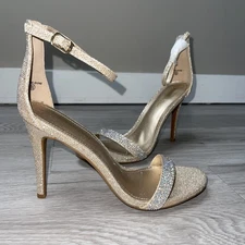 NWOT Dream Pairs Karrie Heels 8.5 Glam Chic Clean Girl Modern New Money Shiny