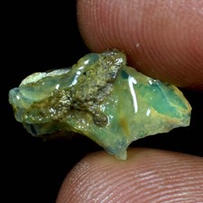 Ethiopian Fire Opal Rough 100 Natural Play Of Color Gemstone 03.75Cts.