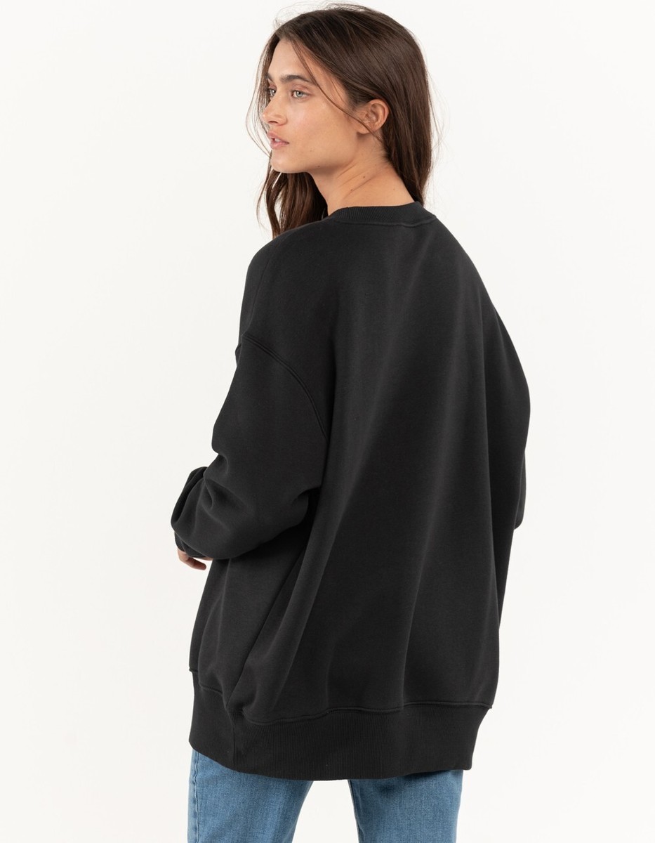 Nike Sportswear Women's Oversized Black Crewneck Sweatshirt DQ5733
