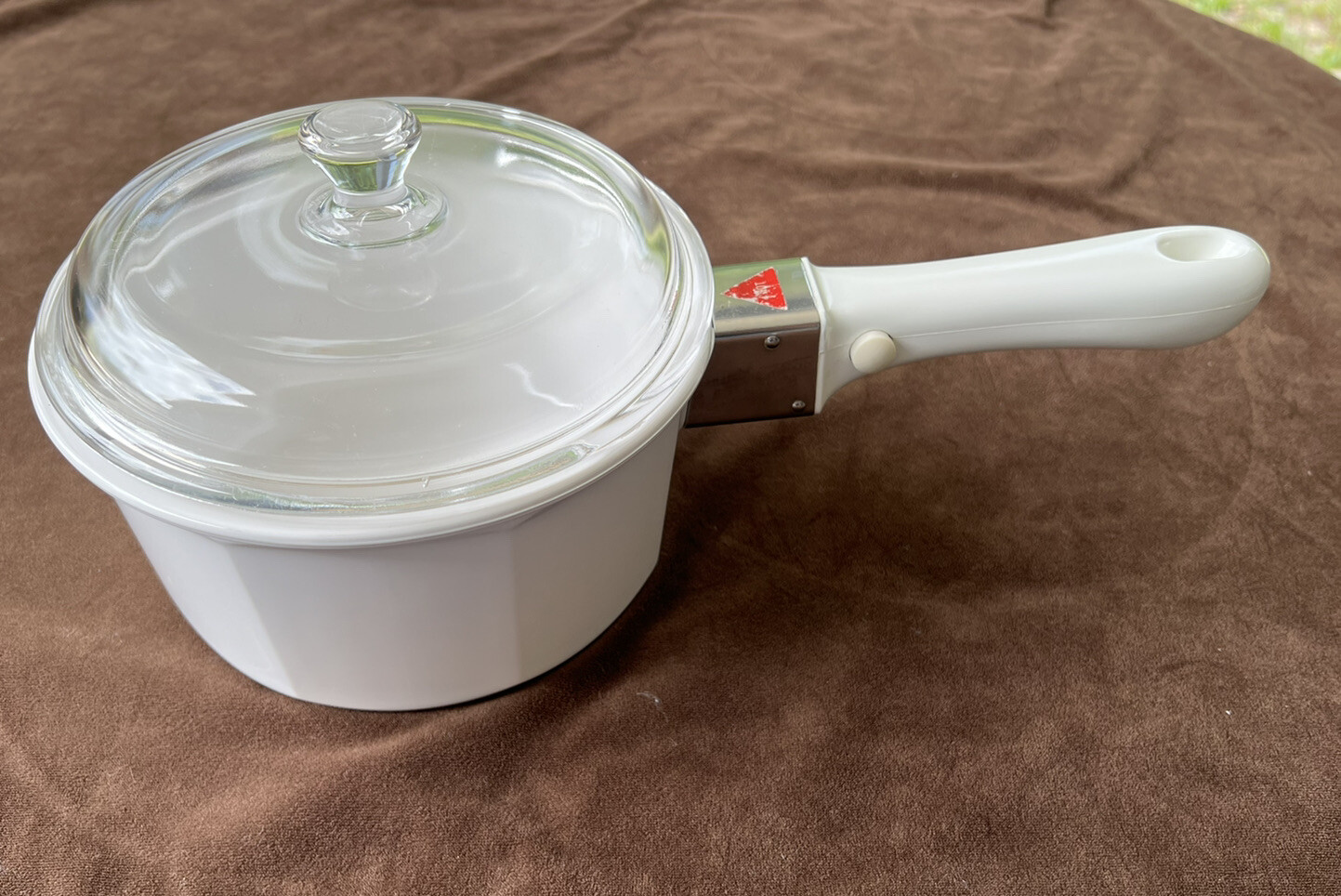 Princess House Nouveau 1 1/2 Qt Sauce Pan w Lid White Ceramic Removable