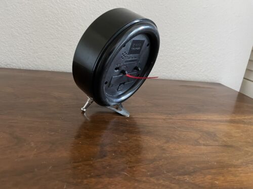 Sharp 5" Diameter Quartz Alarm Clock Model SPC836A Tested Works!! - Picture 4 of 8