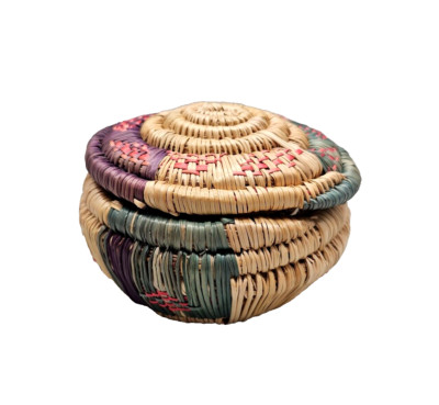 Woven Rattan Sweetgrass Coiled Basket w Lid Trinket Box Dyed Small Round Vintage