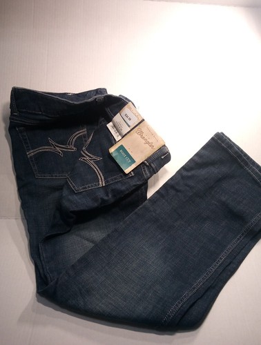Wrangler Women's Dark Wash Bootcut Jeans - 09MWZDO