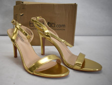 Boohoo Womens Gold Metallic Barely There Low Stiletto 3.5" Heels Open Toe Size 7