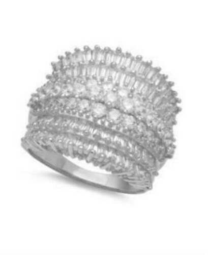 Macys Zirkonia mehrreihiges Baguette- und Pave-Band (4-1/5 ct. t.w, Größe 9