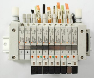 SMC Plugin Manifold VQ 10P w 2xVVQ1000-10A-1 4xVQ1100N-5 3xVQ1400N-5 VQ1100N-51