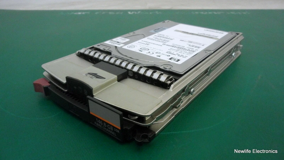 HP 300590-001 146GB 10,000 RPM 3.5 in. Fiber Channel HDD 359438-003 - Image 2 of 4