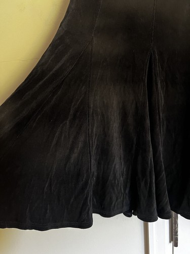 Women’s Chicos Travelers Black Silky Wrinkle Free Skirt Size 0 Elastic Waistband - Picture 8 of 23