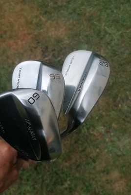 Honma Tour World Wedges Forged 52°,56°,60° Graphit Regular Schaft 