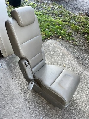 2011-2017 Honda Odyssey 2nd Row Middle Jump Seat Leather Light Grey OEM