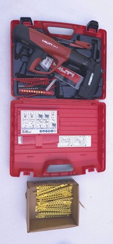 HILTI DX-5 POWDER ACUATED NAIL GUN WITH MX-72 MAGAZINE EXTRA SHOTS