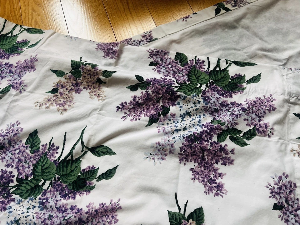 Juego de dos paneles de cortina vintage Waverly púrpura violeta floral forrado para cabaña Foto 3 de 4