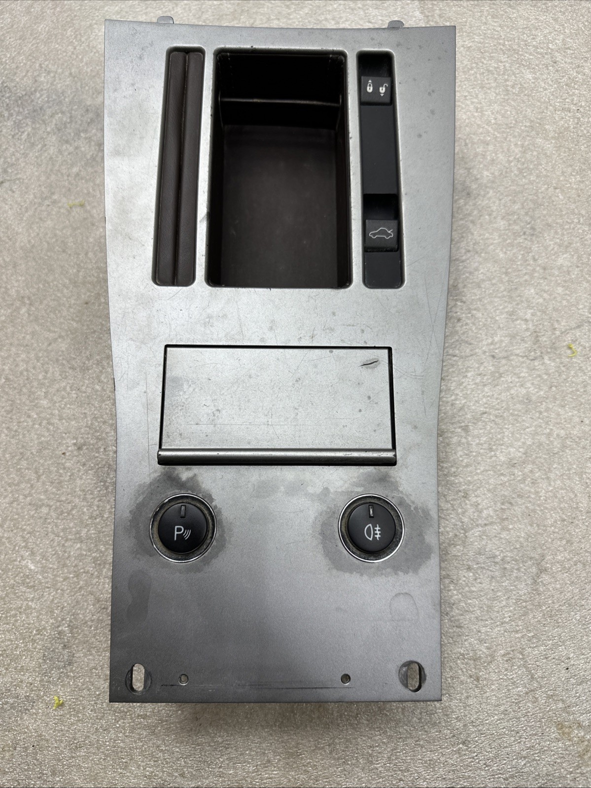 2011 ASTON MARTIN DB9 VANTAGE FRONT CENTER CONSOLE TRIM PANEL W/ SWITCH *NOTE*