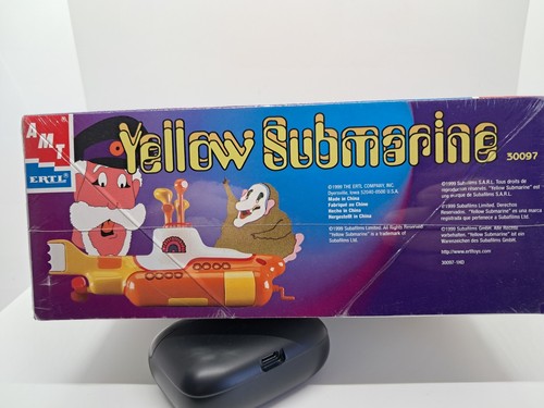 1999 AMT ERTL BEATLES YELLOW U-BOOT PLASTIK MODELLBAUSATZ KOMPLETT Open Box - Bild 5 von 7