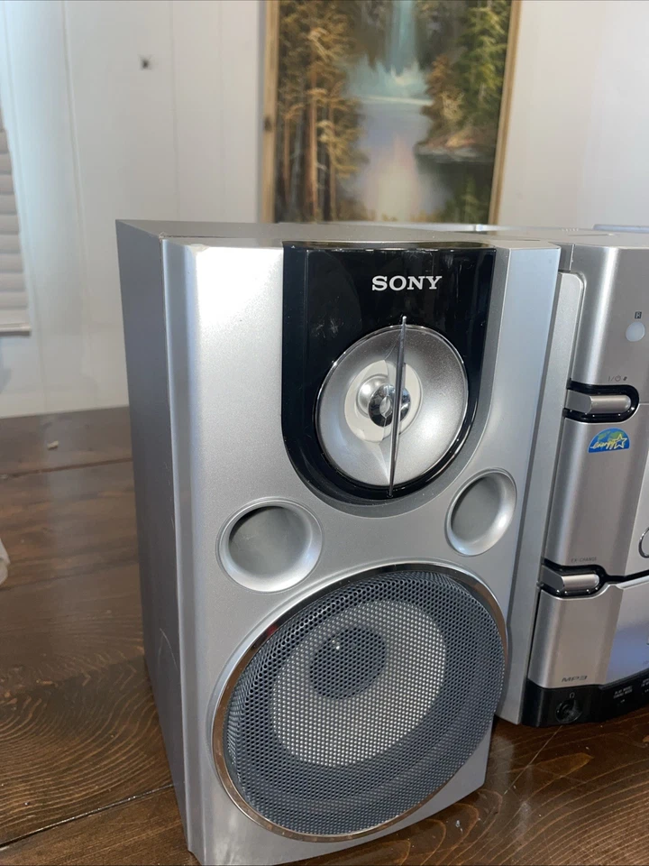Sony CMT-HPX9 Micro Hi-Fi System AM/FM CD TESTED AND WORKS - image 2 of 4