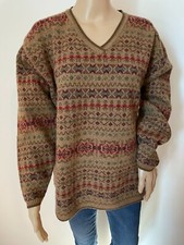 Vintage WOOLRICH patterned nordic V neck sweater