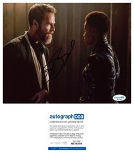 JR Bourne ‘The 100’ Signed Autograph 8x10 Photo ‘Russell Lightbourne’ ACOA