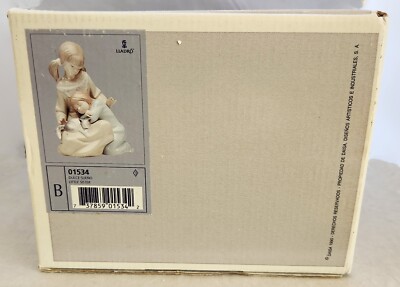 Lladro LITTLE SISTER (Glazed) #1534 Porcelain Brothers & Sisters 7
