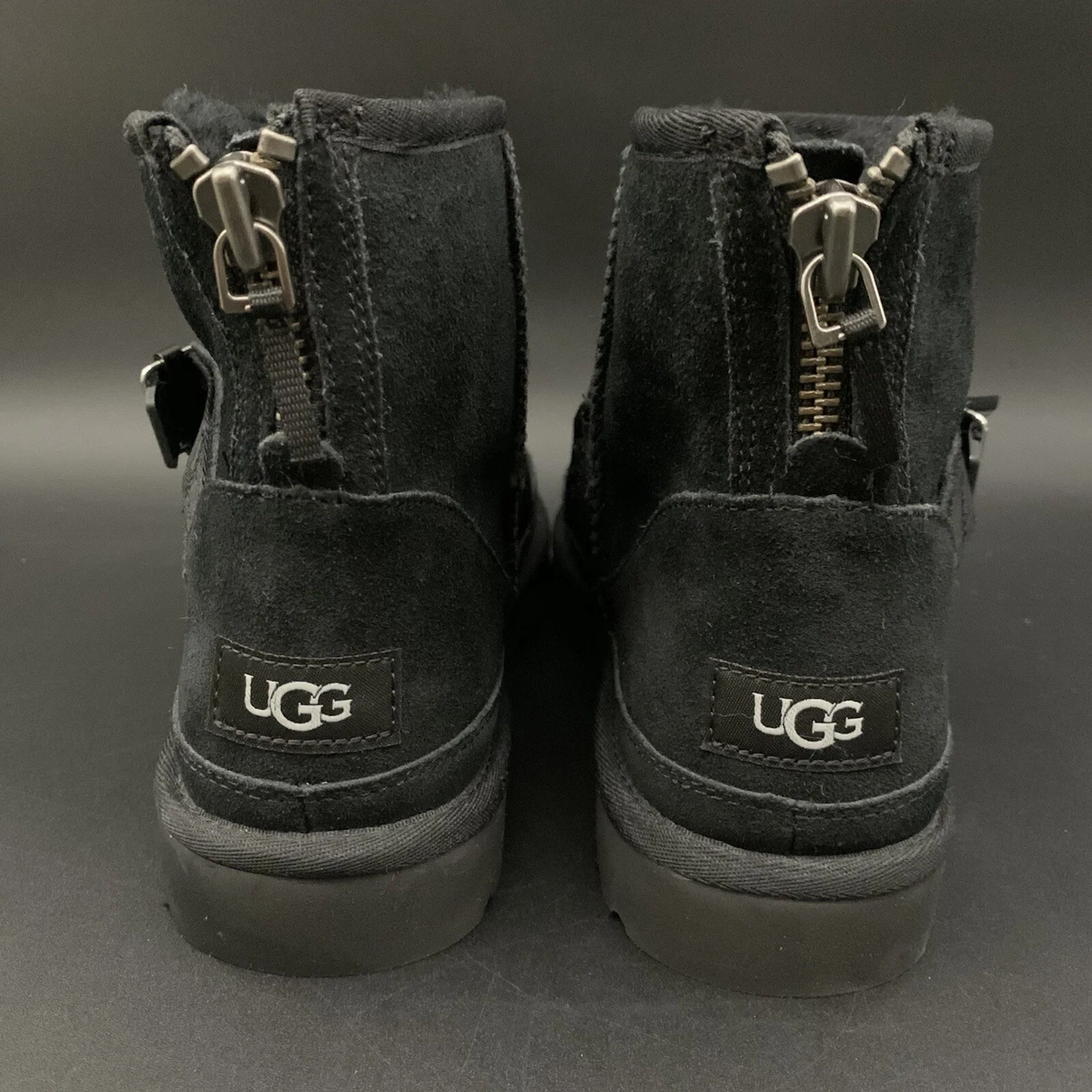 Ugg mini deals boot men
