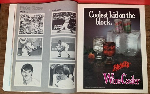 Major League Baseball Scorecards And Yearbooks Each Sold Separately - Picture 220 of 306