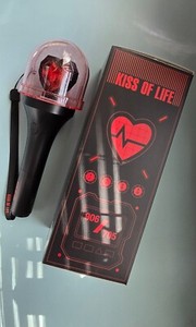 Kiss of Life Light Stick | eBay