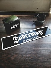 Vintage plaque metal DOBERMAN DEUTSCHLAND NEUF + Mug NEUF collection