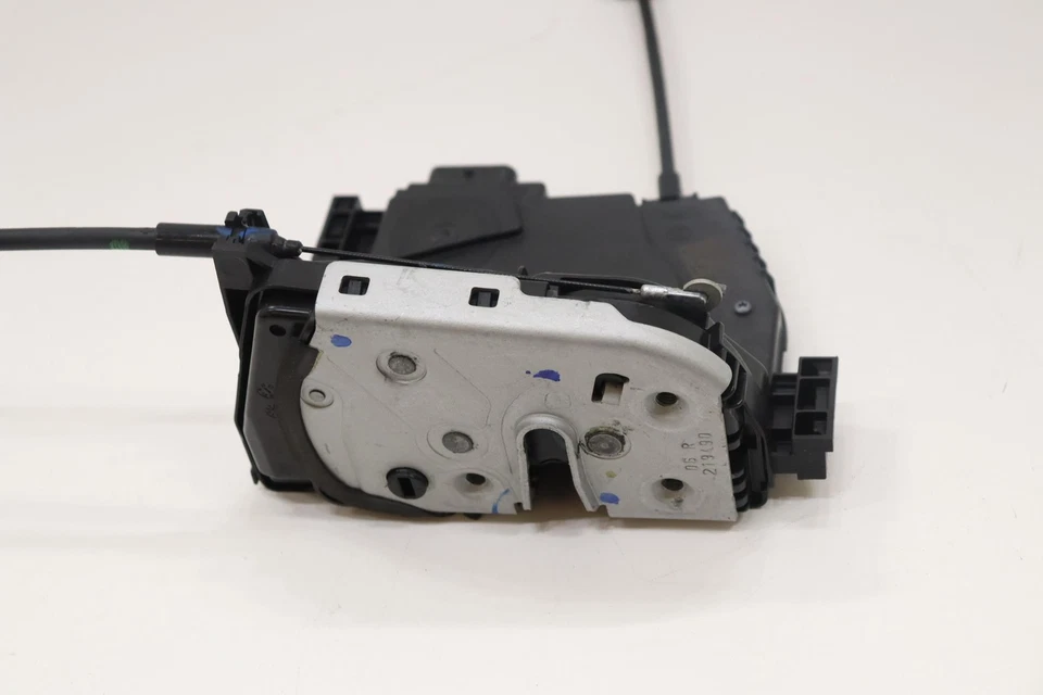 2022 - 2025 JEEP WAGONEER REAR RIGHT PASSENGER SIDE DOOR LATCH LOCK ACTUATOR OEM - Image 2 of 4