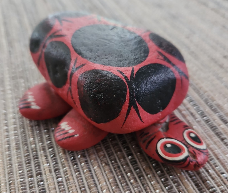 Vintage 1970's Hand-Painted Quirky Pet Rock - RED TURTLE - Stoney Maloney