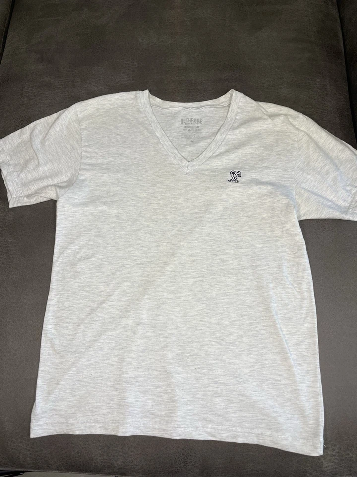 Dethrone Royalty Mens MMA UFC Short Sleeve T-Shirt M / V Neck - Image 2 of 4