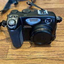 Nikon Coolpix 5400 E5400 5.1MP Digital Camera, Battery, No Memory Card, Charger
