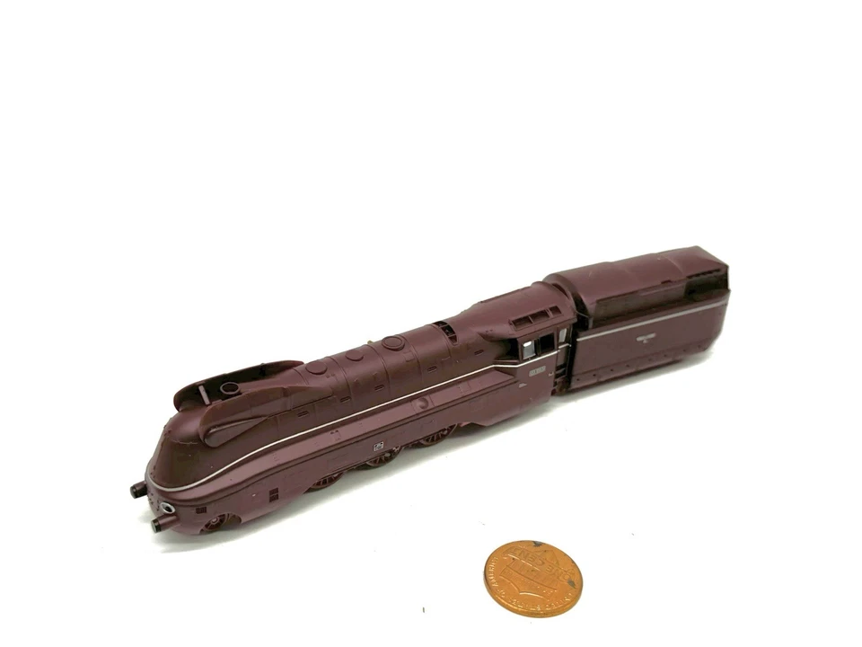 Trix N Gauge BR 03.10 Express Locomotive and Tender 12428 Does Not Run - Image 3 of 4