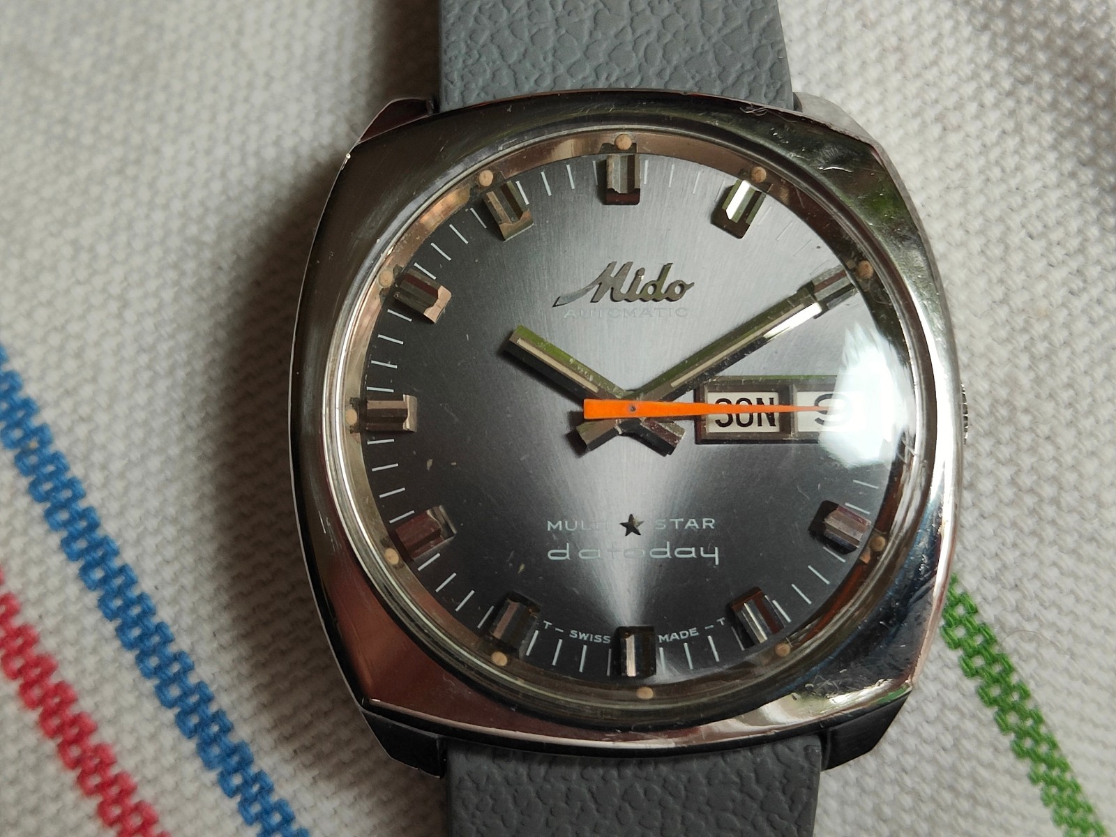 Mido Automatic Multistar Dataday Day/Date Vintage - image 13