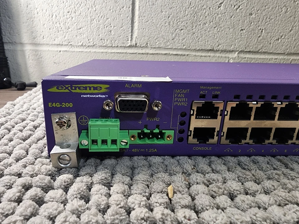 EXTREME NETWORKS E4G-200-DC/ROUTER CELL SITE ROUTER E4G-200  P/N 16441 - Image 4 of 4