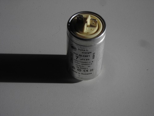 Anlaufkondensator 7µF Kondensator 125641701 Trockner AEG Protex 916096889/01