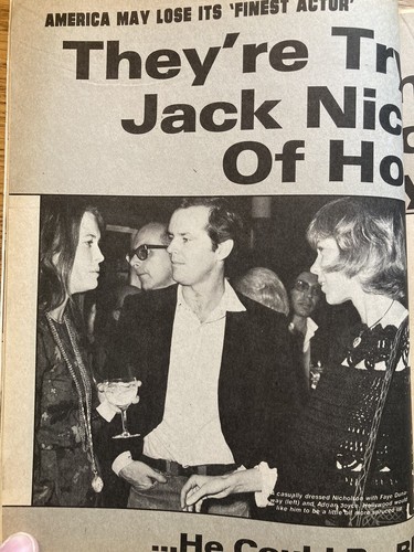 Sonny & Cher, Valerie Perrine, Mick Jagger - Silver Screen Magazine 1975 - Picture 4 of 9