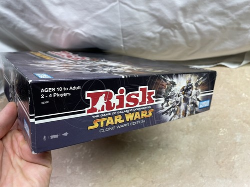 Risk Star Wars Clone Wars Edition Board Game (2005) - COMPLETE CIB - Picture 10 of 15