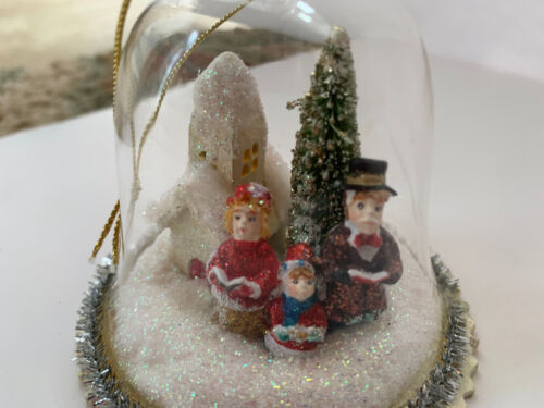 Christmas Glass Figural Diorama Carolers with church ornament - Picture 2 of 5