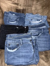 Women’s Size 22 Jeans Lot Of 5 variety of brands
