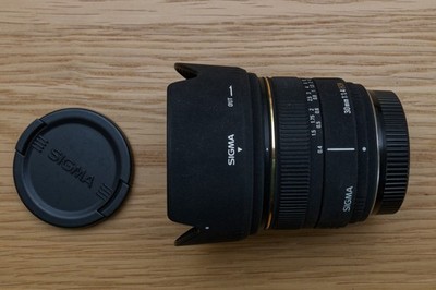 Sigma Objektiv 1.4/30mm, lichtstarkes Standard-Objektiv für Pentax DSLR-Kameras