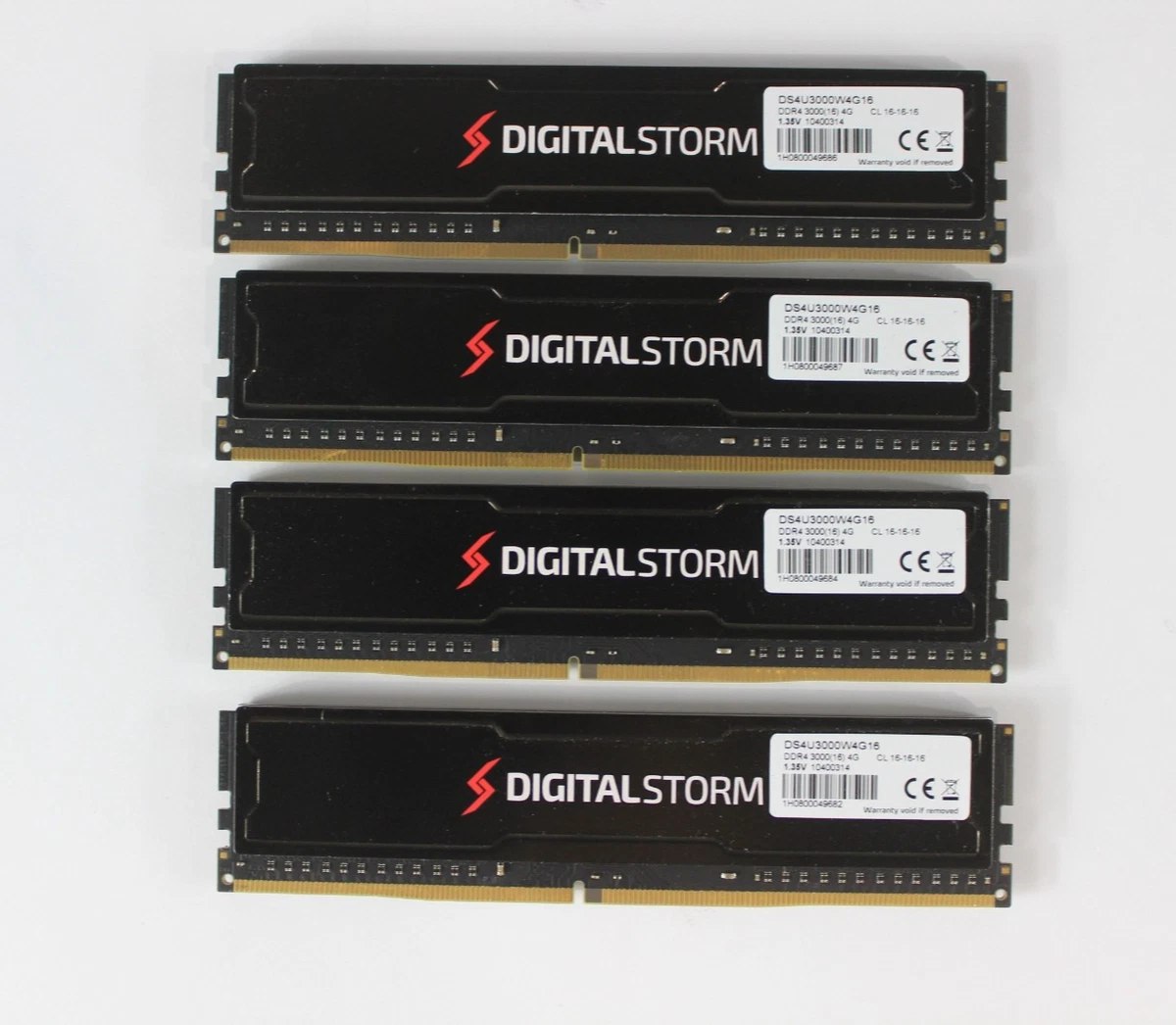 PC4-24000 (DDR4-3000) Bus Speed Computer RAM 16 GB Capacity per