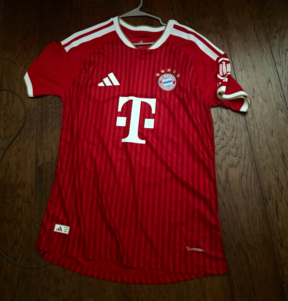 25+ Bayern Munich White International Club Soccer Fan Shirts for