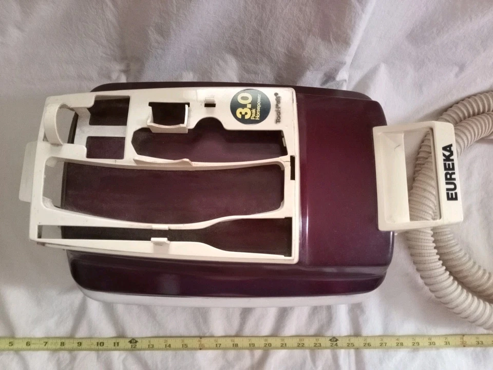 ASPIRADOR BOTE EUREKA Vintage Modelo 1756 B Con manguera, enciende con buena succión Foto 4 de 4