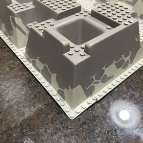 LEGO 4990 Gray Raised Baseplate Rock Raiders HQ 32 x 48 x 6 Castle 30271px3 Base