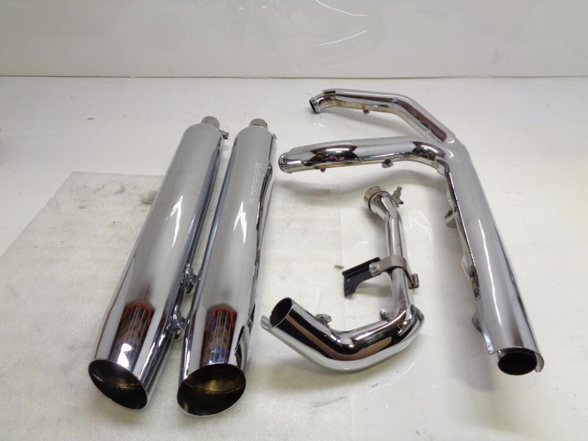 Vance & Hines - 17933 - Big Shots Staggered Exhaust System, Chrome