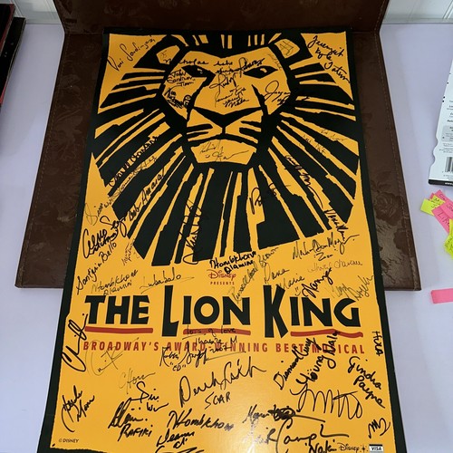 David Harris Personal Collection - The Lion King Tour Poster Signed By Cast - Picture 20 of 20