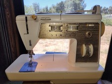 Vintage Singer Sewing Machine Golden Touch& S...