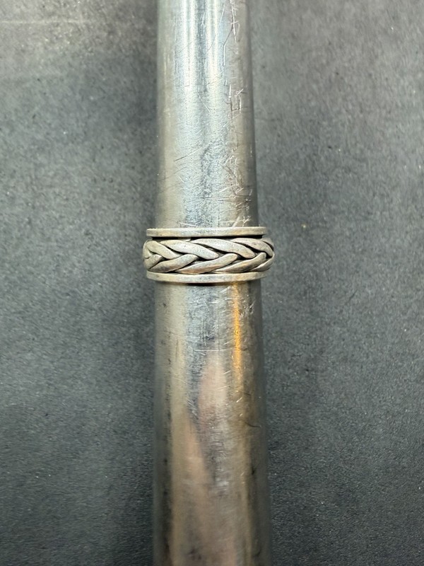 6.9g VTG Sterling Silver 925 Braided Spinner Ring Size 7.5 Jewelry Lot O
